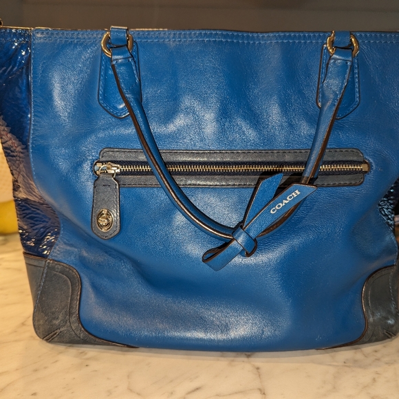 Blue Coach leather tote purse - Picture 2 of 7